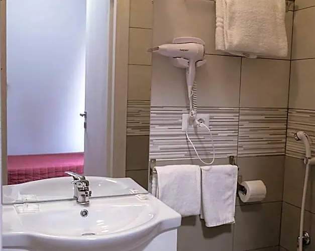 Otel D'este